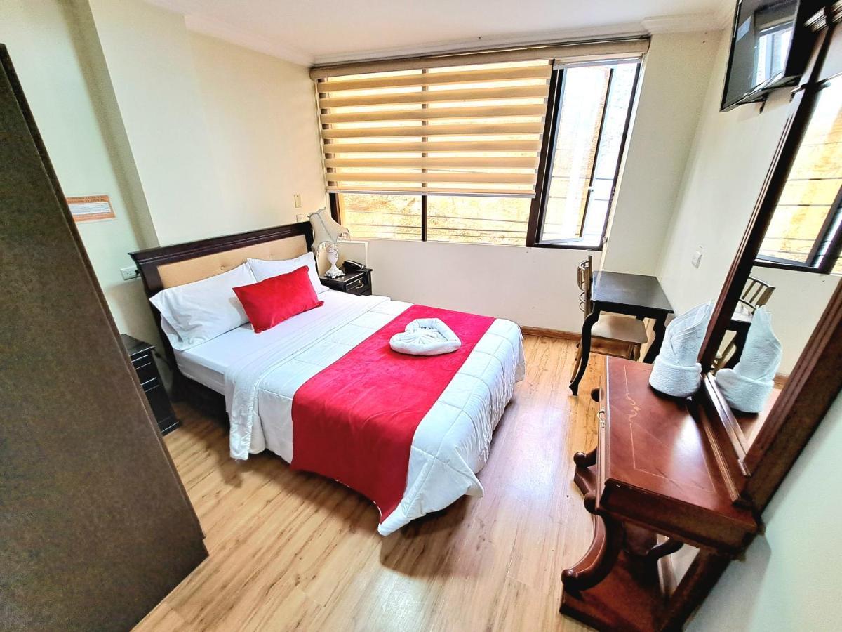 Hotel Loja Bella Kültér fotó