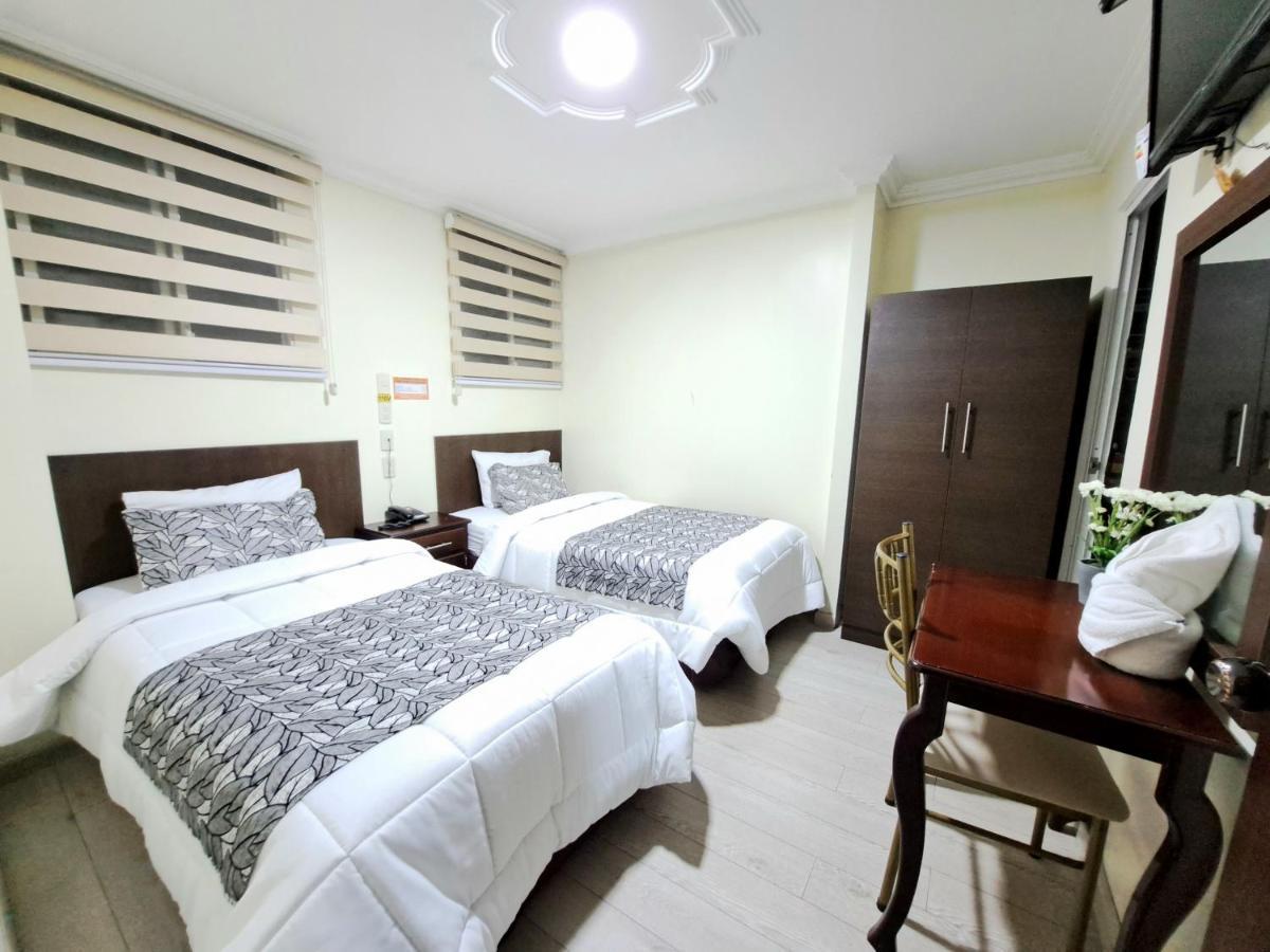 Hotel Loja Bella Kültér fotó